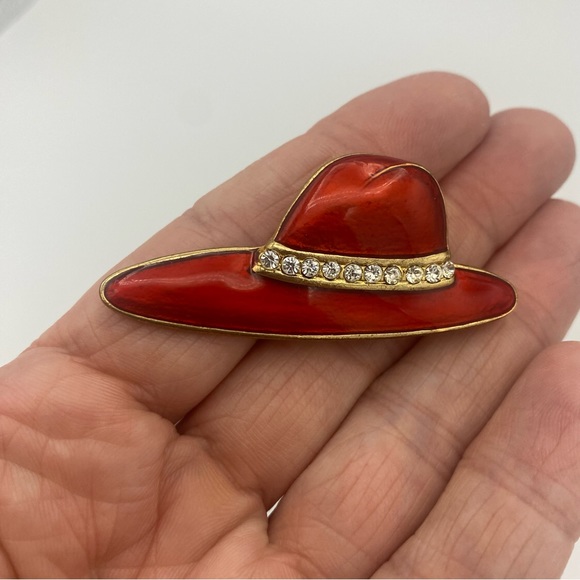 Two Red Hat Society Brooch Pins - Picture 5 of 10